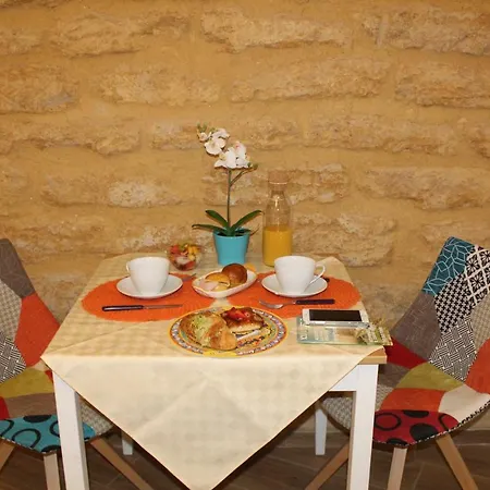 Le Maioliche Bed and Breakfast 3*